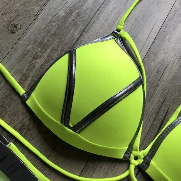 New Sexy Bandage Bikini. - Picture 13 of 16